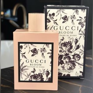 GUCCI BLOOM
NETTARE DI FIORI